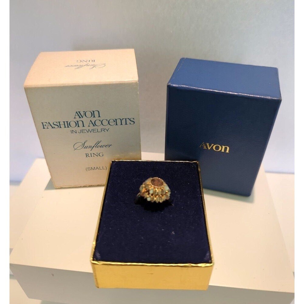 Vintage Avon Ring Sunflower in Box Size 4 - 4.5 - Picture 2 of 7